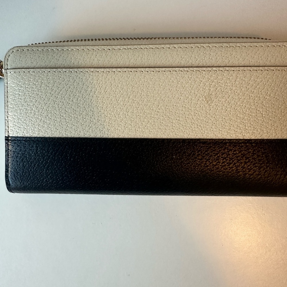 Kate Spade large two tones zip around wallet - Picture 4 of 6